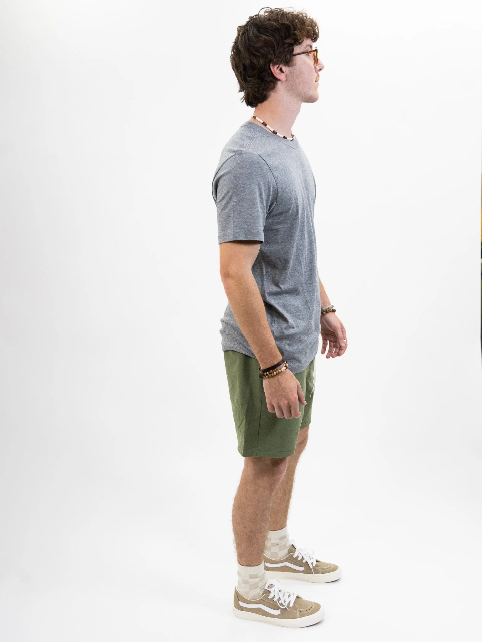 Vans Range Relaxed Elastic 18" Short - Olivine